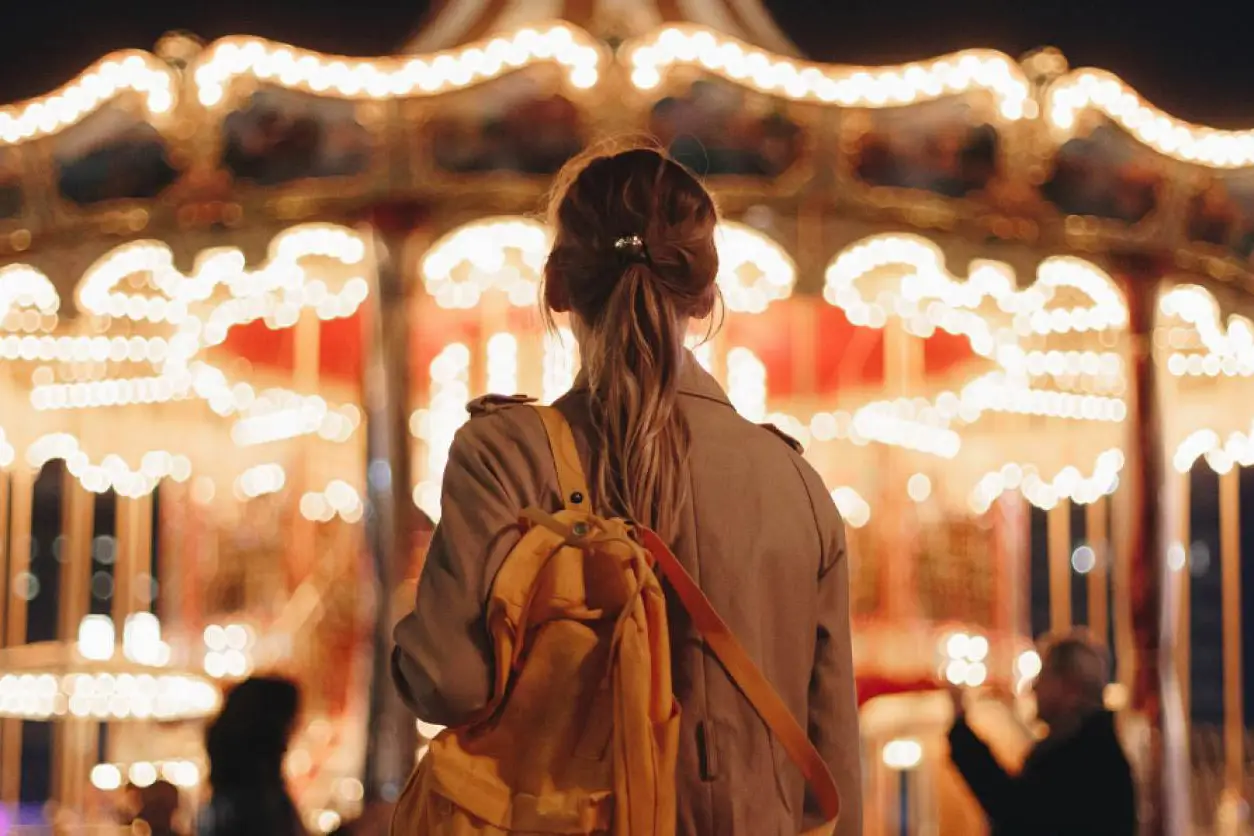 นักการตลาดห้ามพลาด! ถึงเวลาแห่งสวนสนุกและงานรื่นเริงจะกลับมาในงานโฆษณาอีกครั้ง