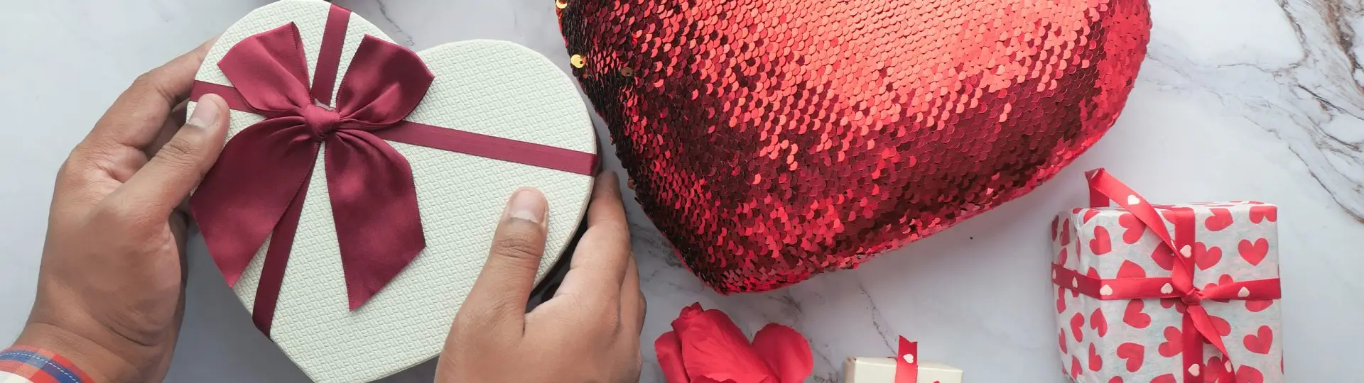 Curated Collection ภาพความละเอียดสูงประจำเดือนมกราคม : Valentine's Day_cover