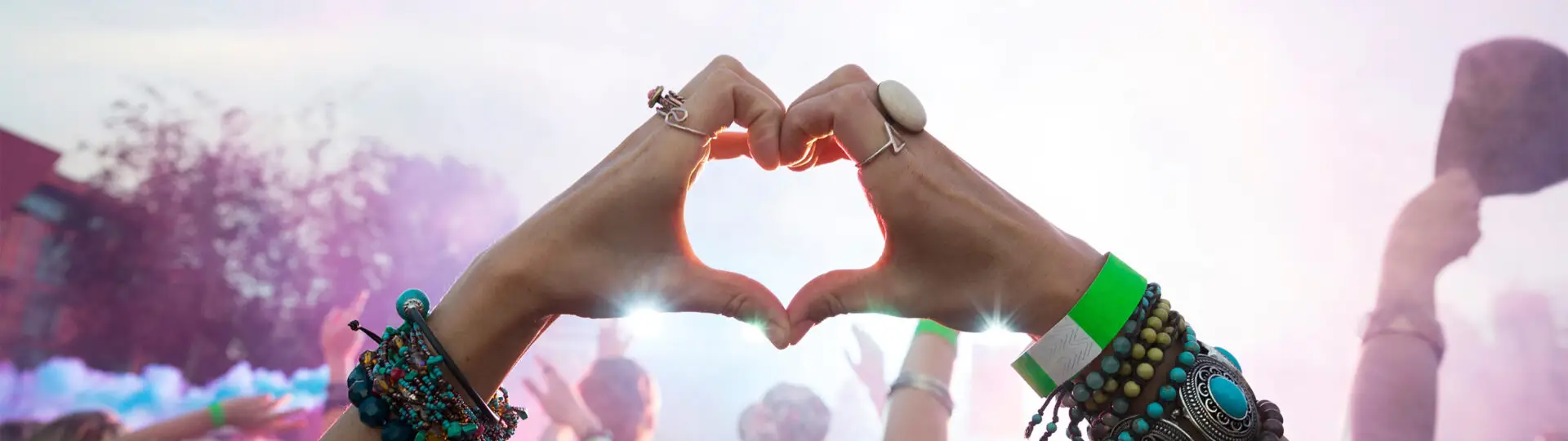 Shutterstock Editorial และ The Vault Partner ร่วมมือกับ Opry Entertainment Group เป็นตัวแทนจำหน่ายสิทธิ์การใช้ผลงานแต่เพียงผู้เดียว_cover