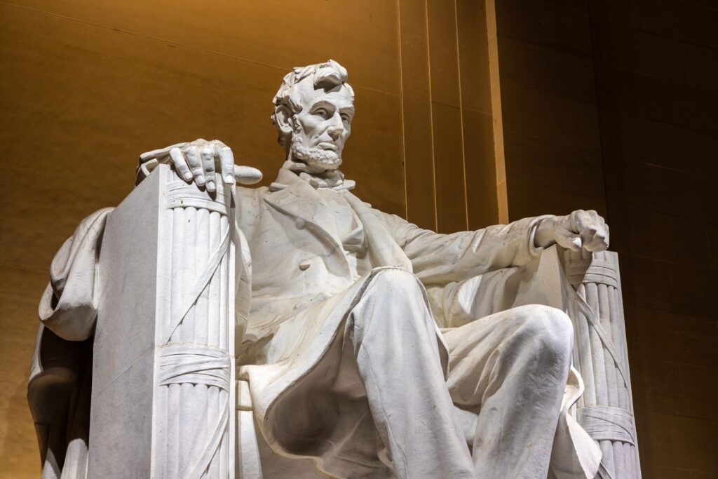 Abraham,Lincoln,Statue,Inside,Lincoln,Memorial,In,Washington,Dc,,Usa