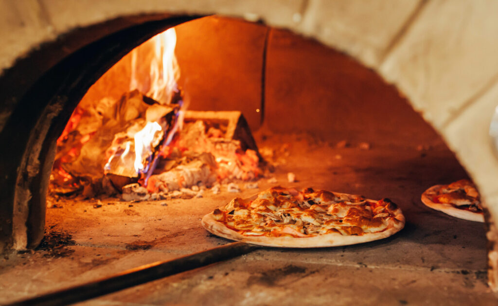 Italian,Pizza,Is,Cooked,In,A,Wood fired,Oven.